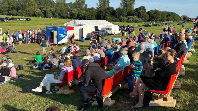 Tribüne auf der jaderennbahn