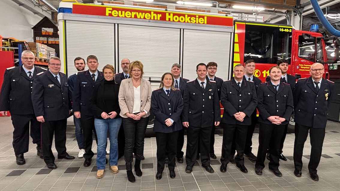 Beförderungen bei der Feuerwehr Hooksiel