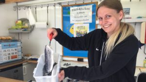 Mayline Heidemann mit Hering